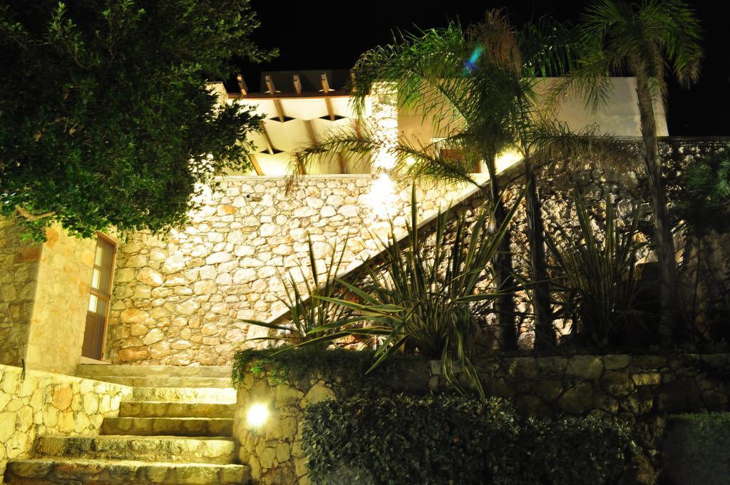 Gerani Private Villa Exteriör bild